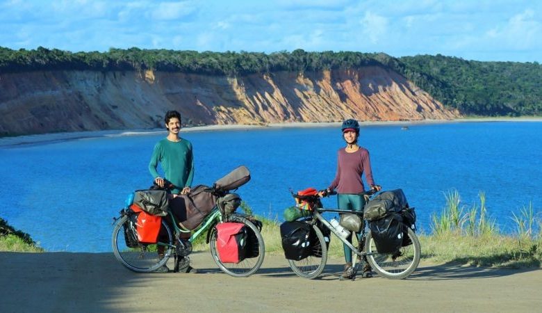 o-casal-que-foi-viajar-com-r$-67-e-percorreu-11-mil-km-de-bicicleta-em-6-anos