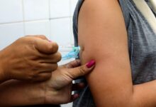 com-doses-proximas-do-vencimento,-saude-amplia-vacinacao-contra-dengue