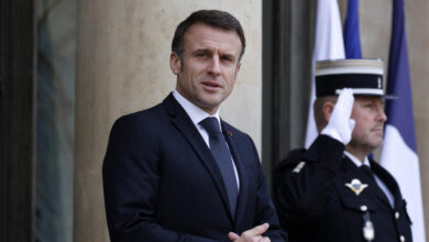 macron-ready-to-‘open-debate’-on-nuclear-european-defence